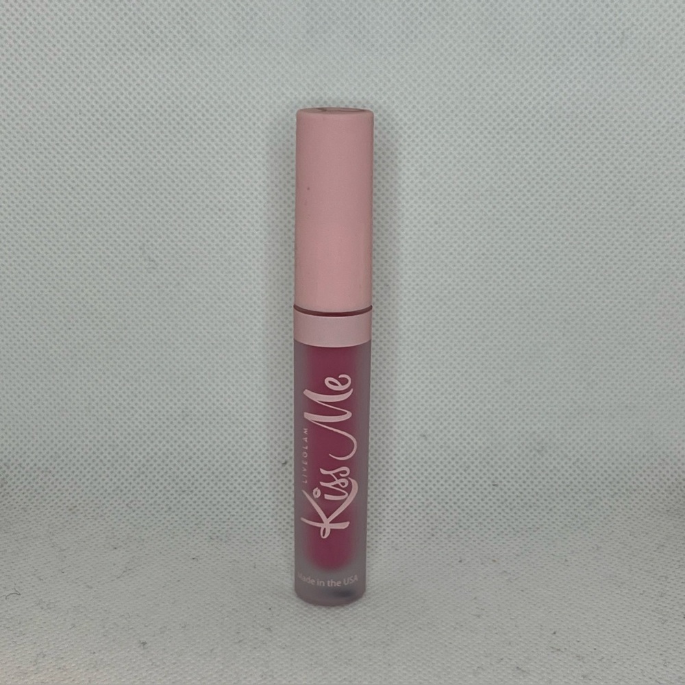 Kiss Me Matte Liquid Lipstick Valentine